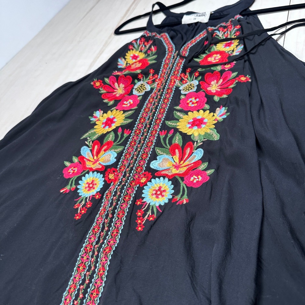 Savanna‎ Jane Floral Embroidered Top Tank Southwestern Black 2X Bohemain - Picture 2 of 7